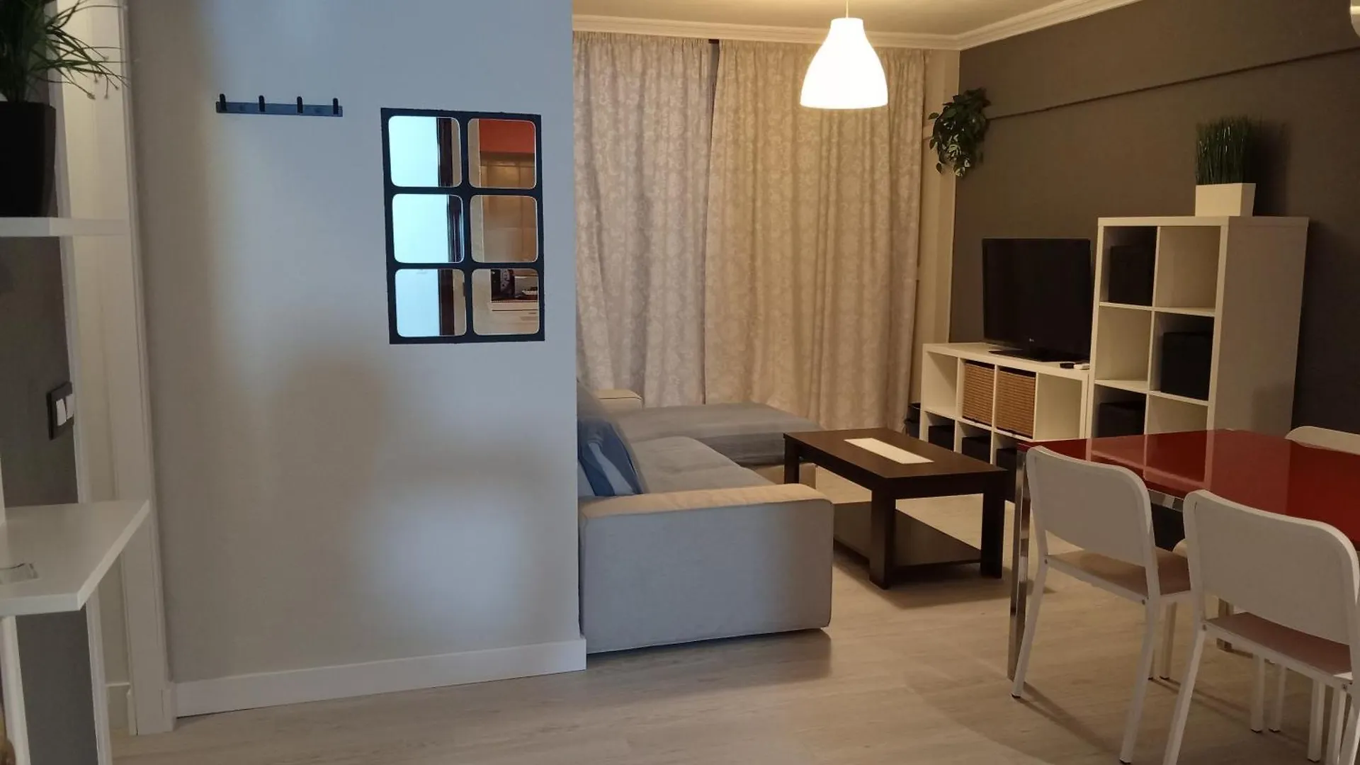 Apartamento Buhaira Cadiz 0*,  Spain